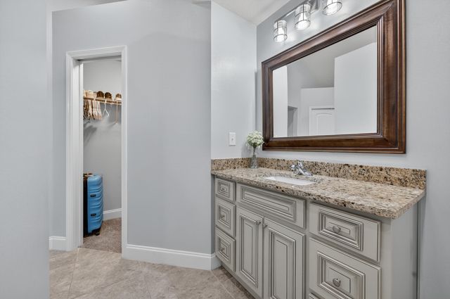 4670 Chanteuse Parkway, Crestview, FL 32539