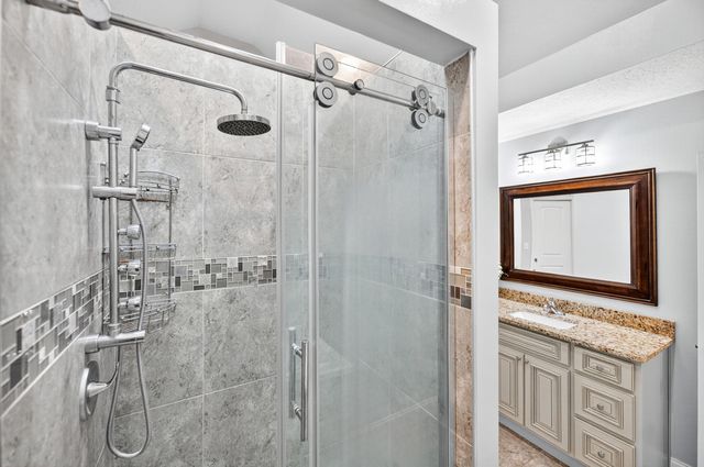 4670 Chanteuse Parkway, Crestview, FL 32539