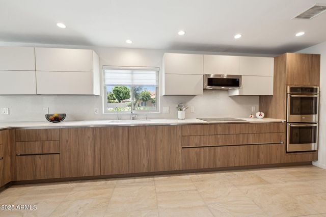 7339 E KEIM Drive, Scottsdale, AZ 85250