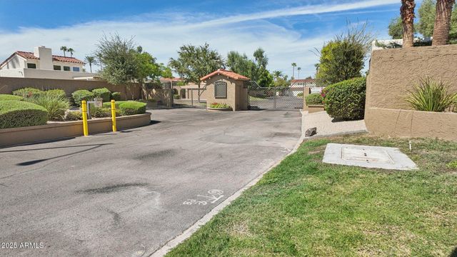 7339 E KEIM Drive, Scottsdale, AZ 85250