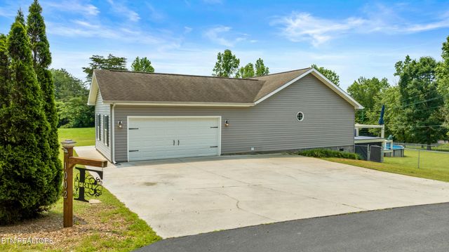 1002 Tellico Ave, Athens, TN 37303