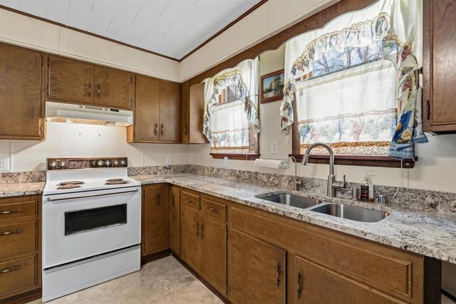 518 SHERMAN STREET, Marion, WI 54950