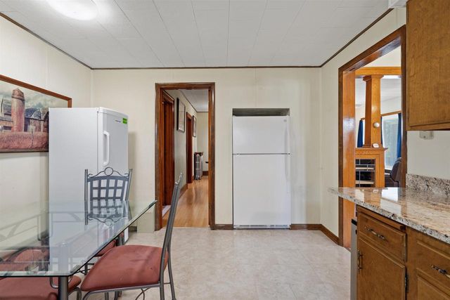 518 SHERMAN STREET, Marion, WI 54950