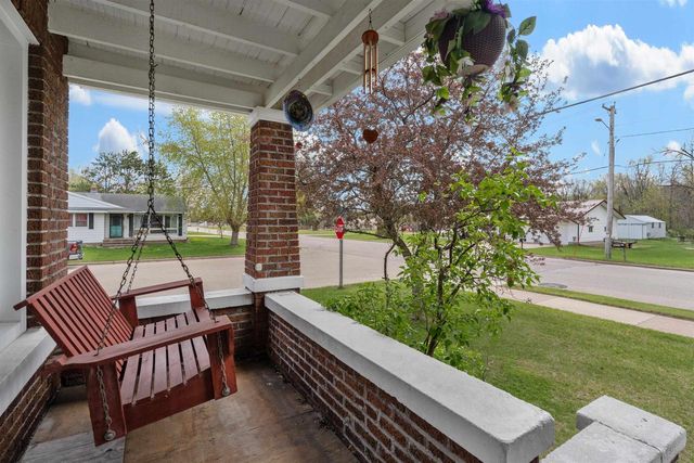 518 SHERMAN STREET, Marion, WI 54950