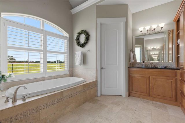 4140 County Road 467, Elgin, TX 78621