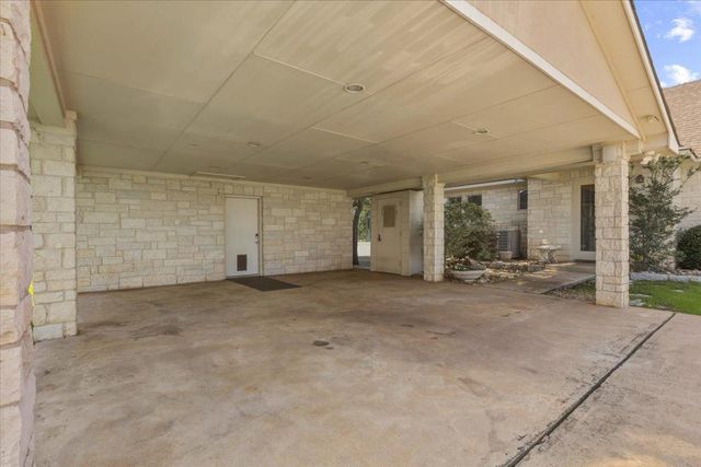 4140 County Road 467, Elgin, TX 78621