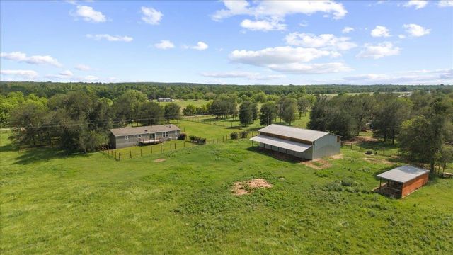 4140 County Road 467, Elgin, TX 78621