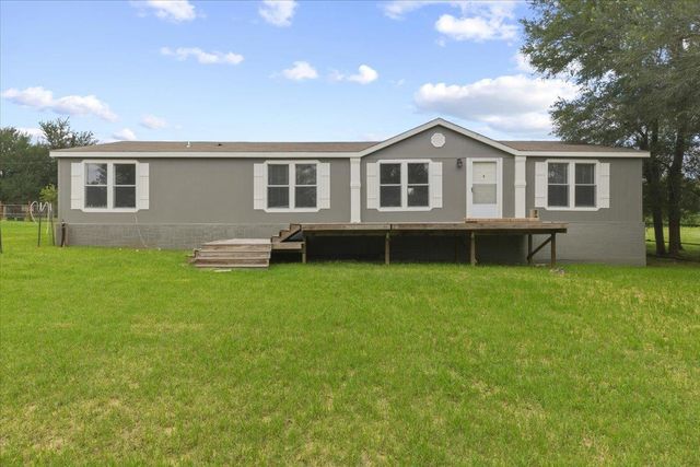 4140 County Road 467, Elgin, TX 78621
