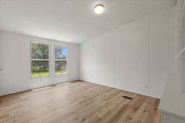 4140 County Road 467, Elgin, TX 78621
