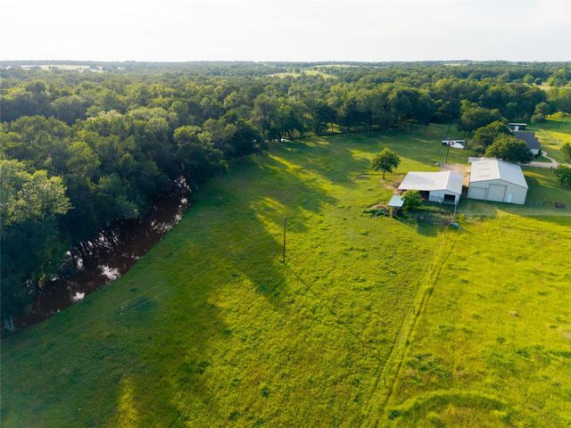 4140 County Road 467, Elgin, TX 78621