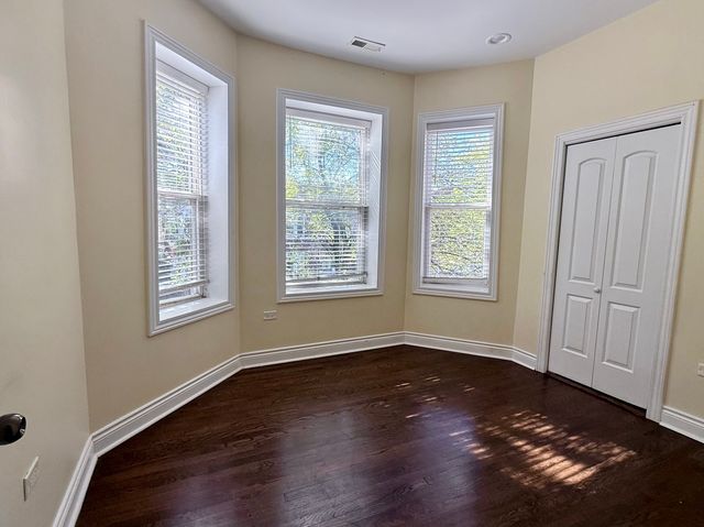 2300 N Springfield Avenue 2, Chicago, IL 60647