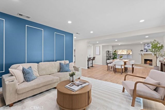 4108 Garey, Claremont, CA 91711