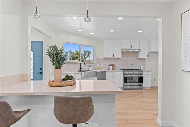 4108 Garey, Claremont, CA 91711