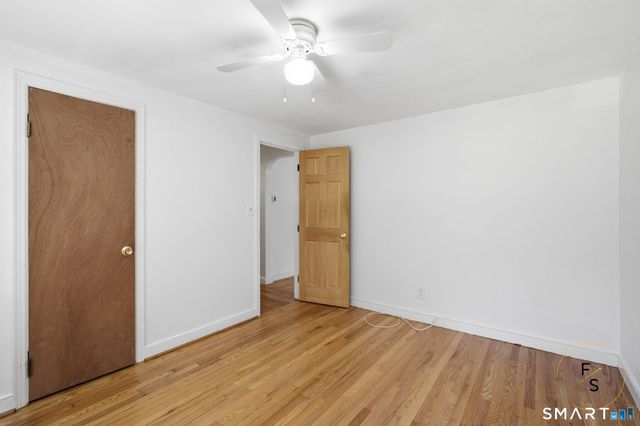 24 Amos Street, Hamden, CT 06518
