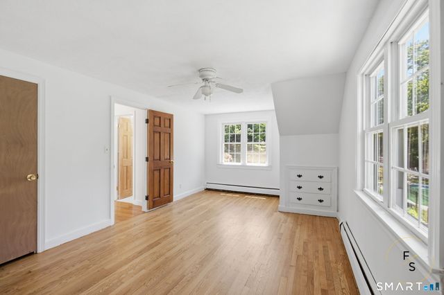 24 Amos Street, Hamden, CT 06518