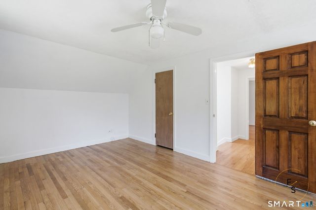 24 Amos Street, Hamden, CT 06518