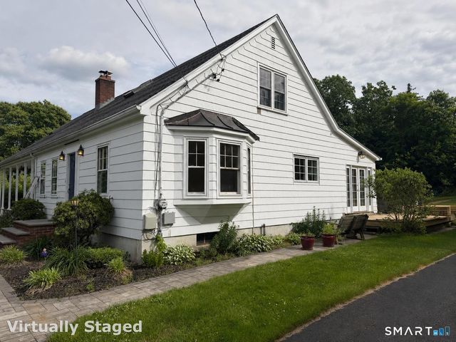 24 Amos Street, Hamden, CT 06518