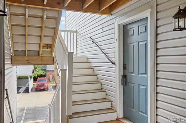 4531 Little Rock Road F, St Louis, MO 63128