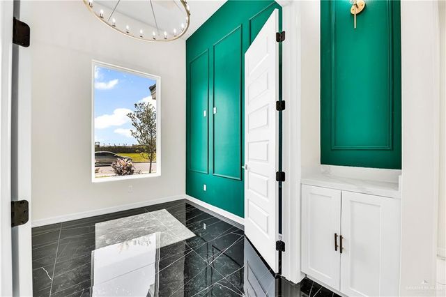 2601 Hatfield Avenue, Edinburg, TX 78539