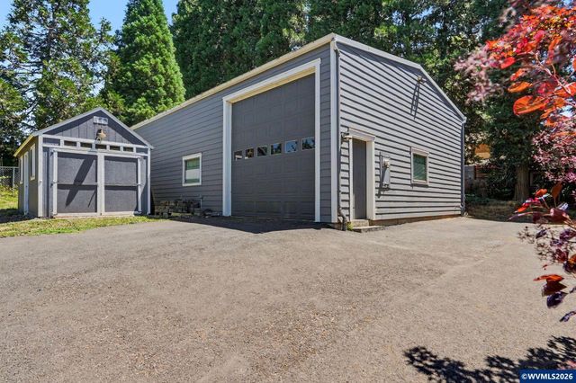 6965 Nichols Heights Wy SE, Salem, OR 97306