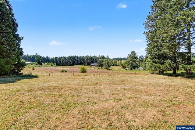 6965 Nichols Heights Wy SE, Salem, OR 97306