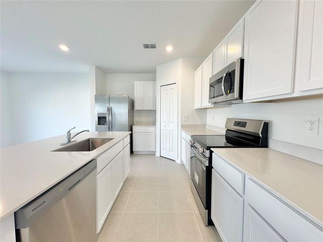 3555 KIMBROUGH DRIVE, Lake Wales, FL 33853