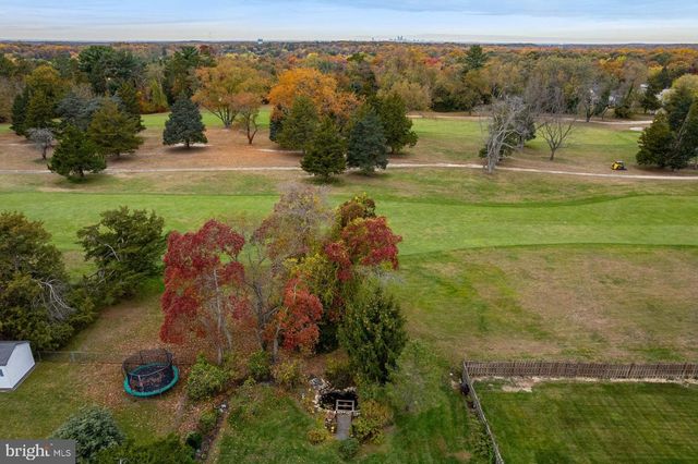 125 TRENT RD, Turnersville, NJ 08012