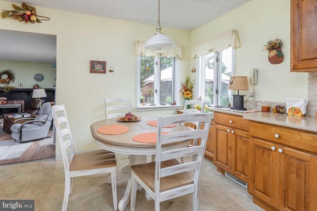 125 TRENT RD, Turnersville, NJ 08012