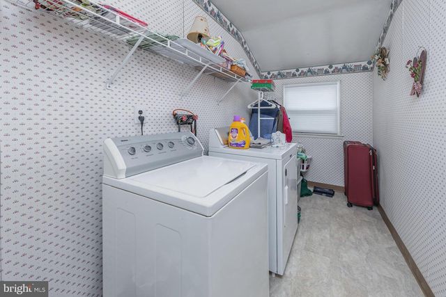 125 TRENT RD, Turnersville, NJ 08012