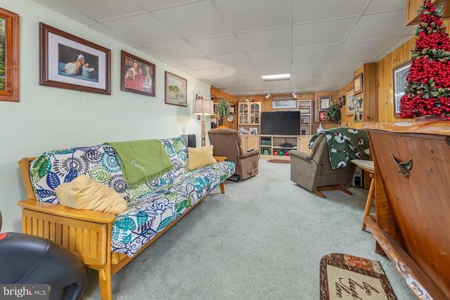 125 TRENT RD, Turnersville, NJ 08012