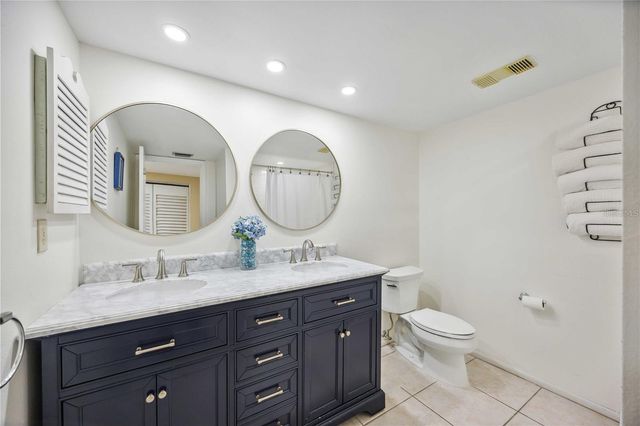 2347 BENEVA TERRACE 2251, Sarasota, FL 34232