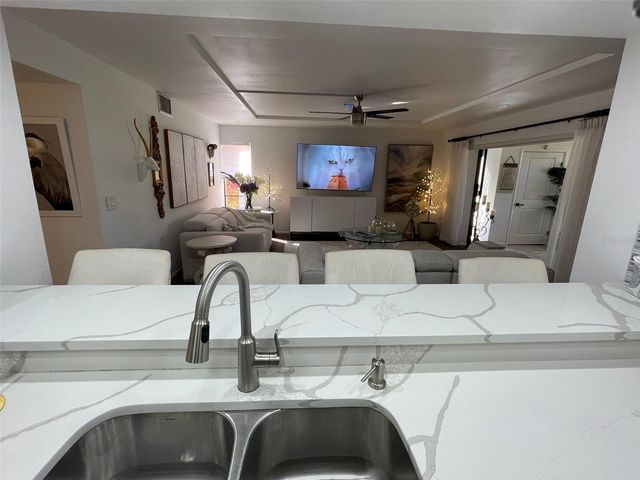 2347 BENEVA TERRACE 2251, Sarasota, FL 34232