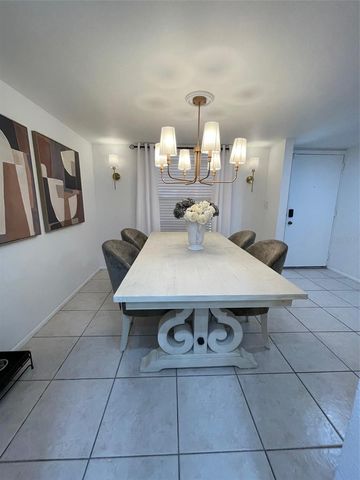 2347 BENEVA TERRACE 2251, Sarasota, FL 34232