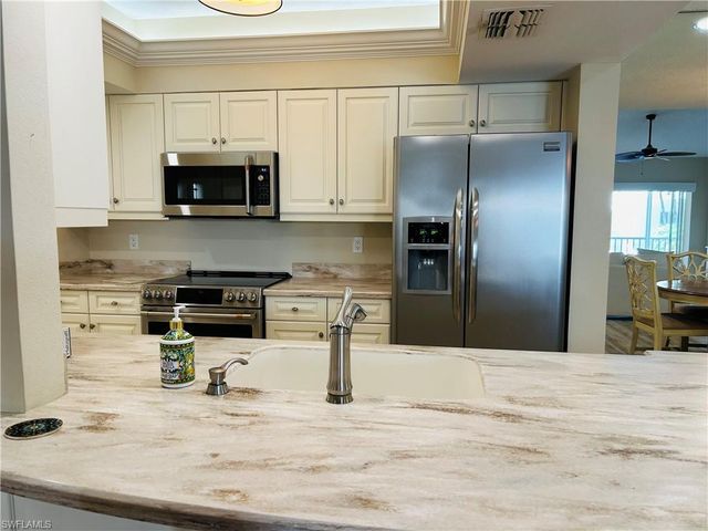 776 Willowbrook DR 808, Naples, FL 34108