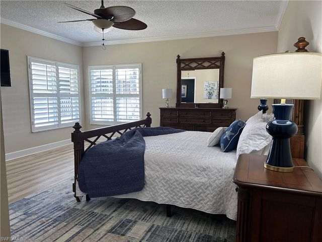 776 Willowbrook DR 808, Naples, FL 34108