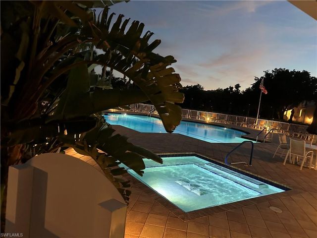 776 Willowbrook DR 808, Naples, FL 34108
