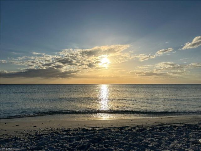 776 Willowbrook DR 808, Naples, FL 34108