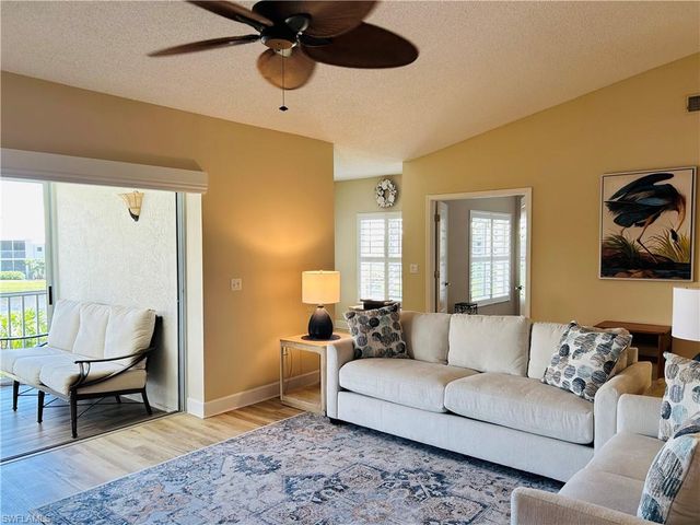 776 Willowbrook DR 808, Naples, FL 34108