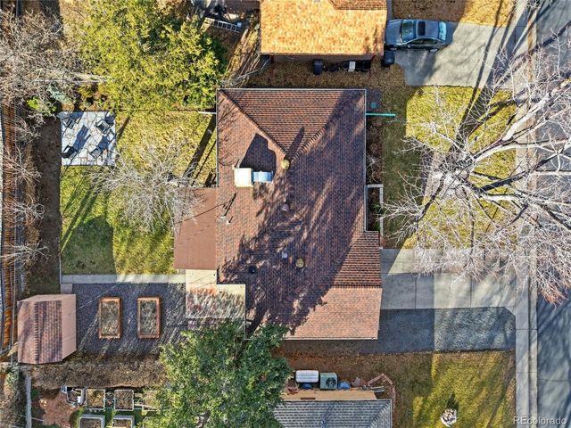 1425 S Eaton Ct, Lakewood, CO 80232