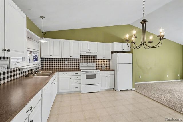 9166 Emily Drive, Davison, MI 48423