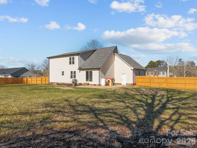 245 Castle Keep Road, Salisbury, NC 28146