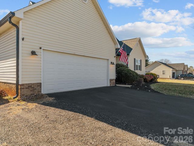 245 Castle Keep Road, Salisbury, NC 28146