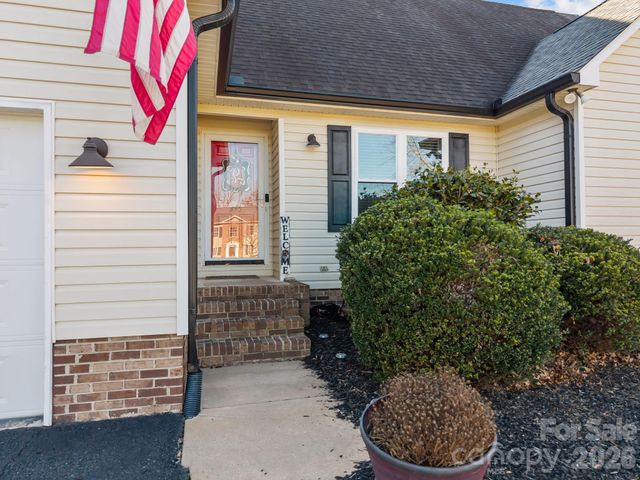 245 Castle Keep Road, Salisbury, NC 28146