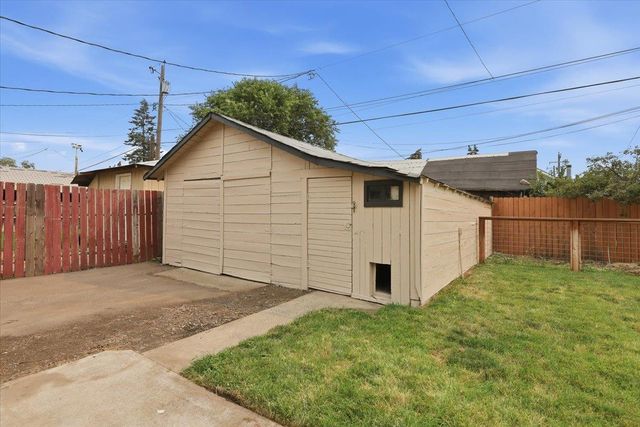 2914 N NELSON St, Spokane, WA 99207