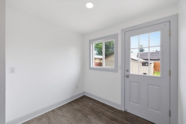 2914 N NELSON St, Spokane, WA 99207