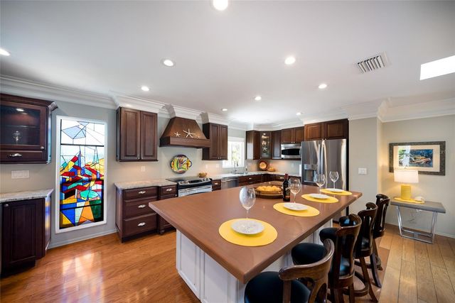 517 LOQUAT DRIVE, Anna Maria, FL 34216