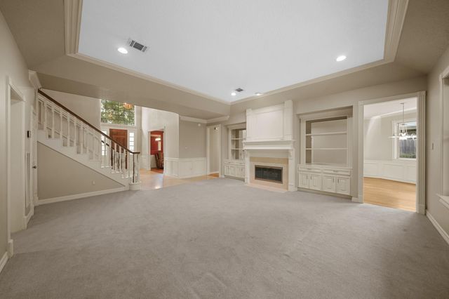15 Hilshire Grove Lane, Houston, TX 77055