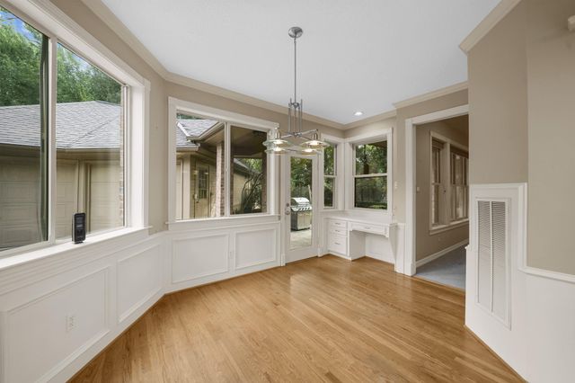 15 Hilshire Grove Lane, Houston, TX 77055