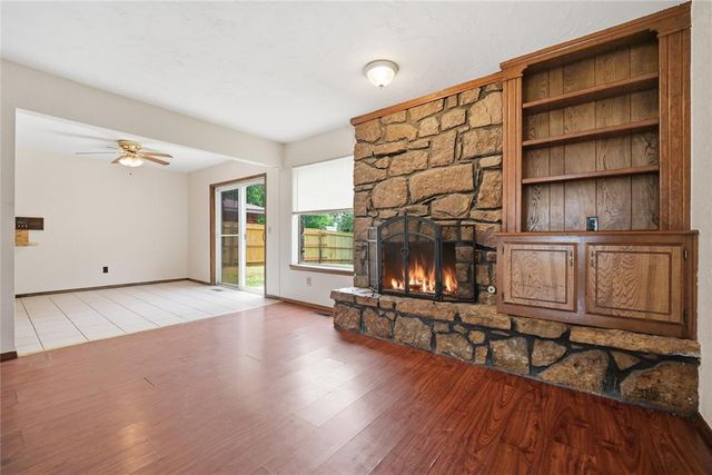 10124 Birkenhead Court 10124-26, Yukon, OK 73099