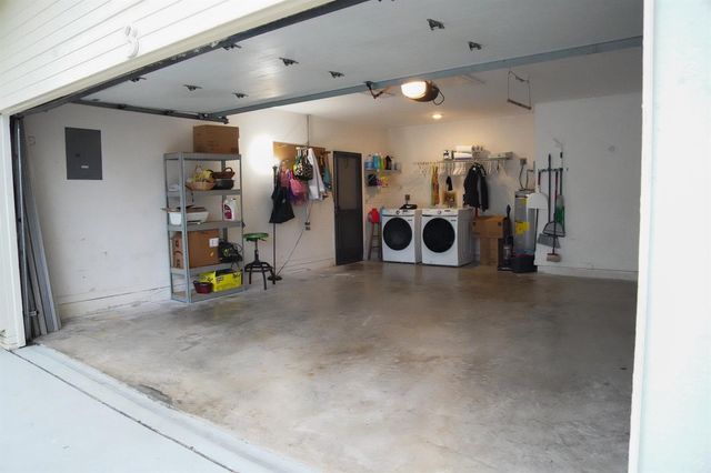 3 Hammond Place, Boynton Beach, FL 33426